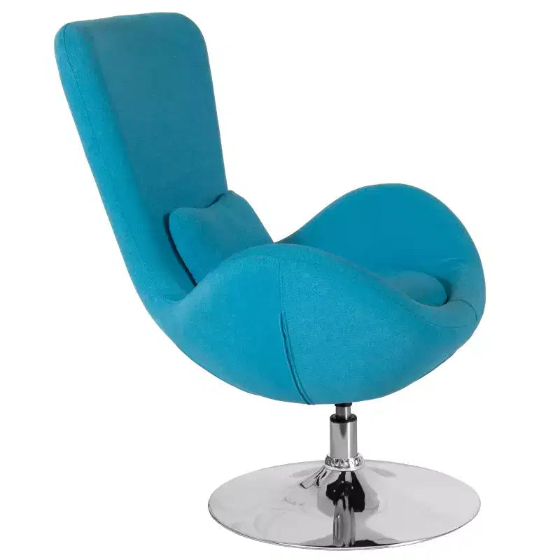 Poltrona lounge a forma di uovo con schienale alto e base girevole in metallo a 360°