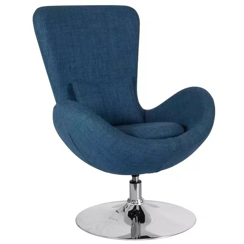 Poltrona lounge a forma di uovo con schienale alto e base girevole in metallo a 360°